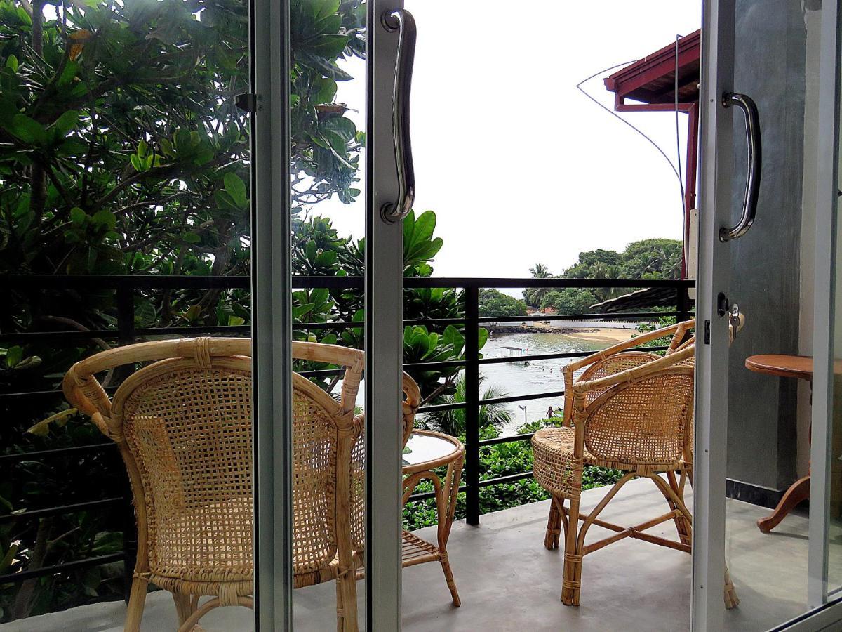 H&C Heaven Beach Hotel Unawatuna Esterno foto